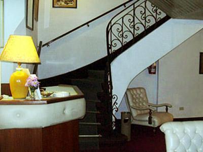 Montreal Hotel 2*