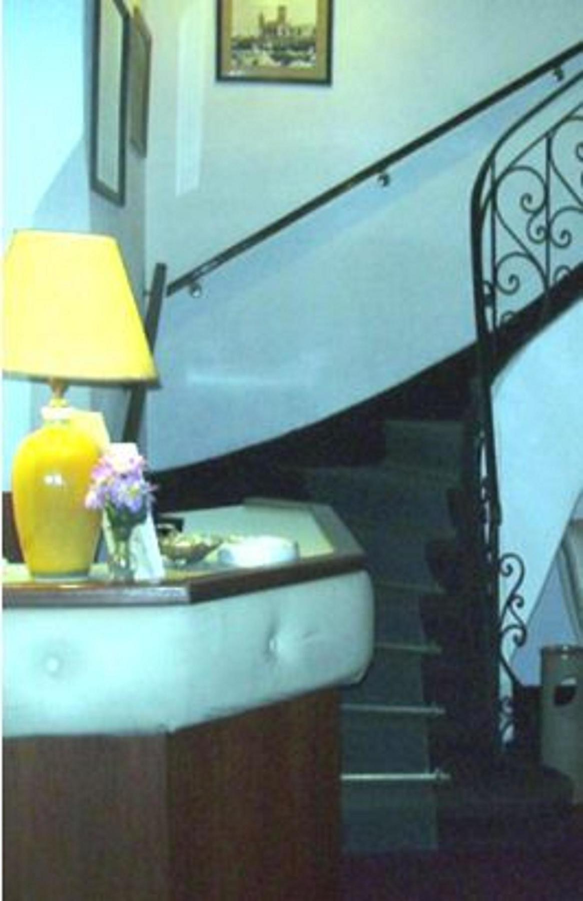 Hotel Montreal